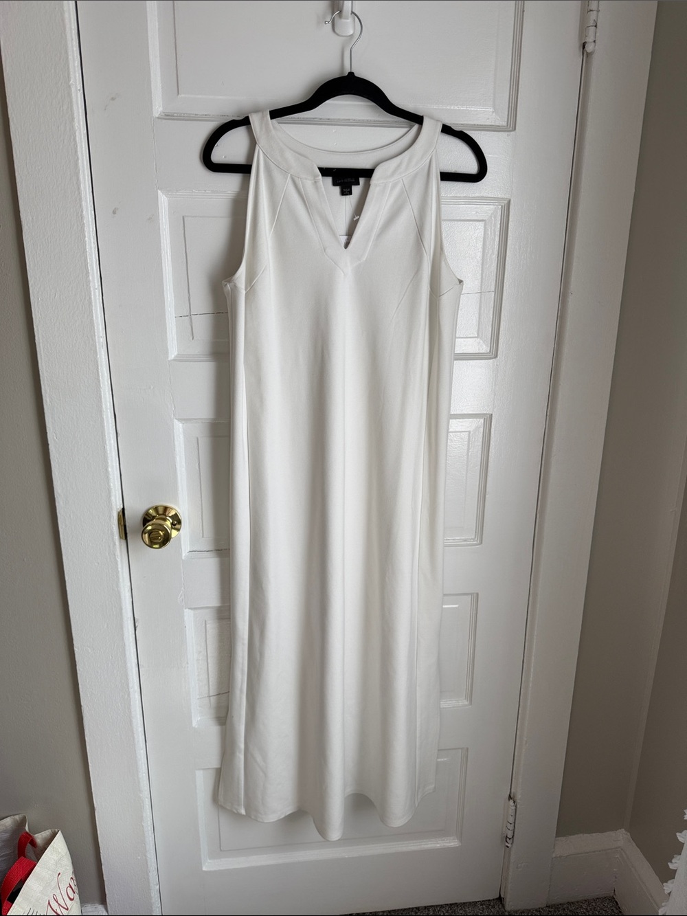 J. Jill Sleeveless Cream V-Neck Maxi Dress